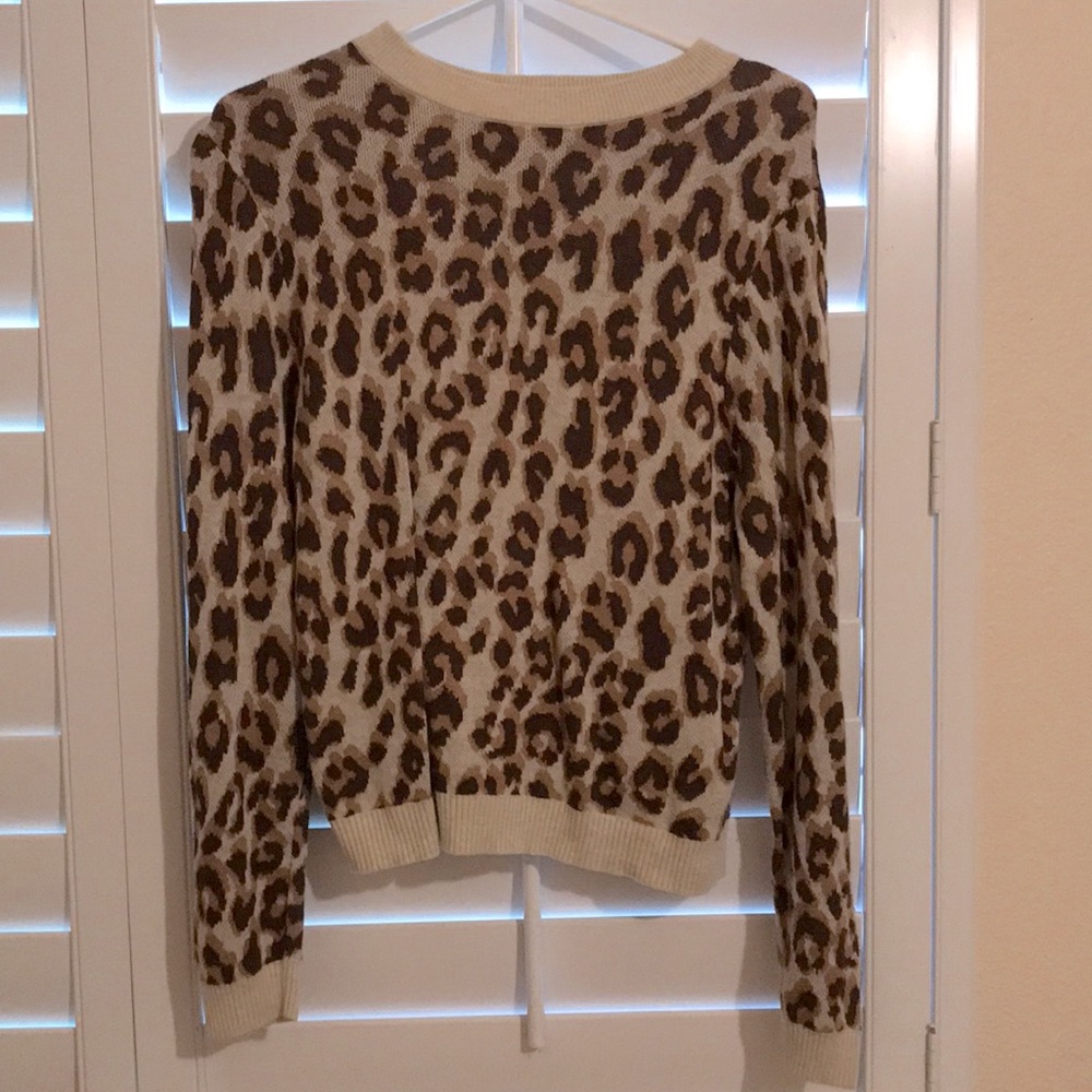 Beige/brown leopard print sweater